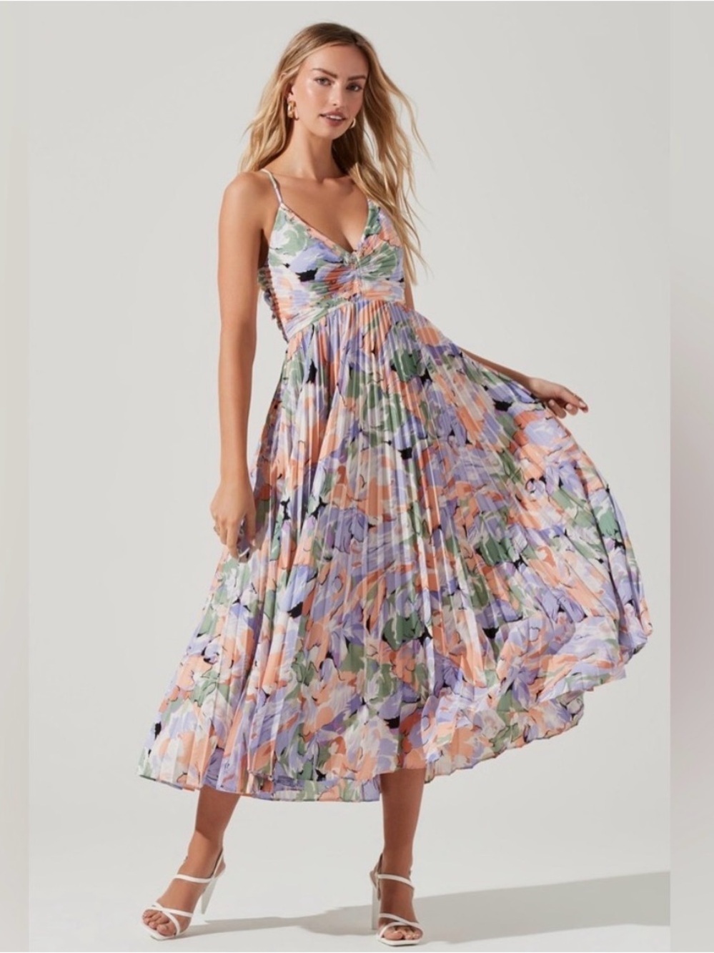 ASTR The Label Blythe Floral Plisse Midi Dress Size Medium